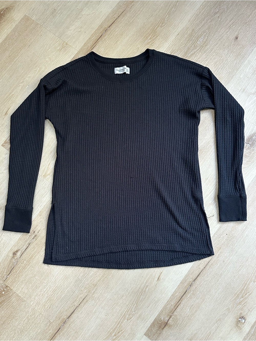 Abercrombie & Fitch Soft A&F Cozy Waffle-Knit Crewneck Top - XS